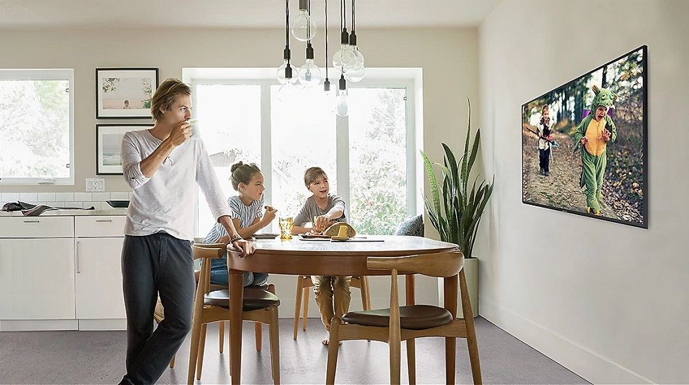 Samsung UE50RU7402 konektivita